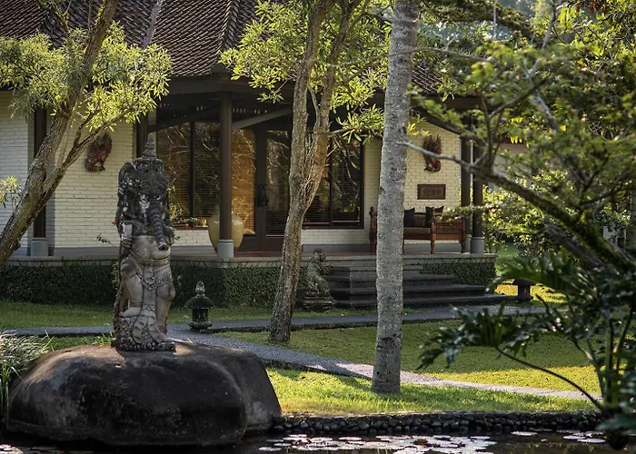 Tanah Gajah, A By Hadiprana 5*