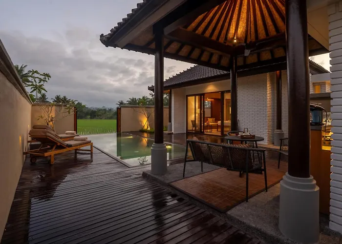 Tanah Gajah, A By Hadiprana 5*